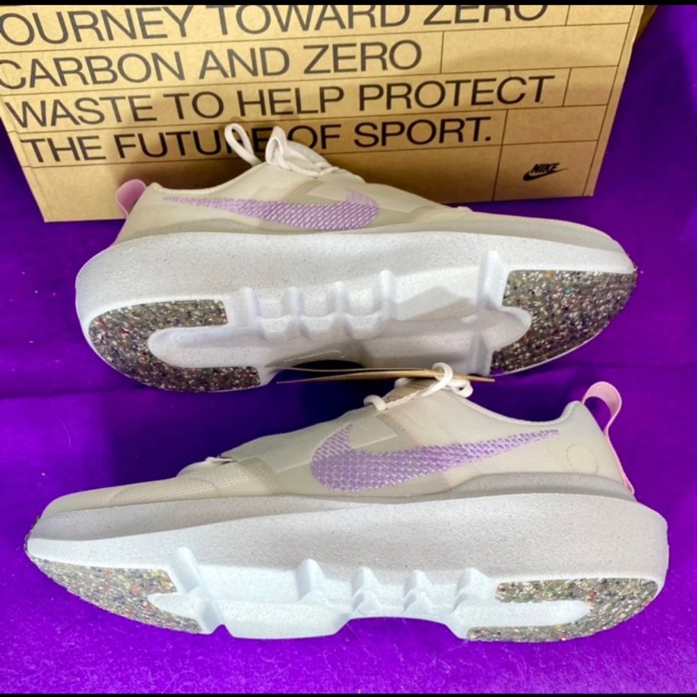 Nike Crater Impact Men’s/Youth Sneakers Size 7Y White Purple NIB
DB3551-101 - Picture 6 of 10